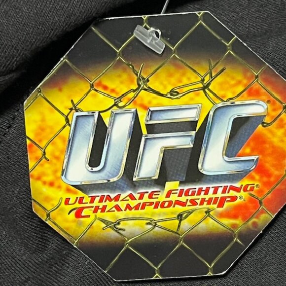 UFC Ultimate Fighting Championship Black T-Shirt With Flag of Mexico Size L NWT - Picture 4 of 11